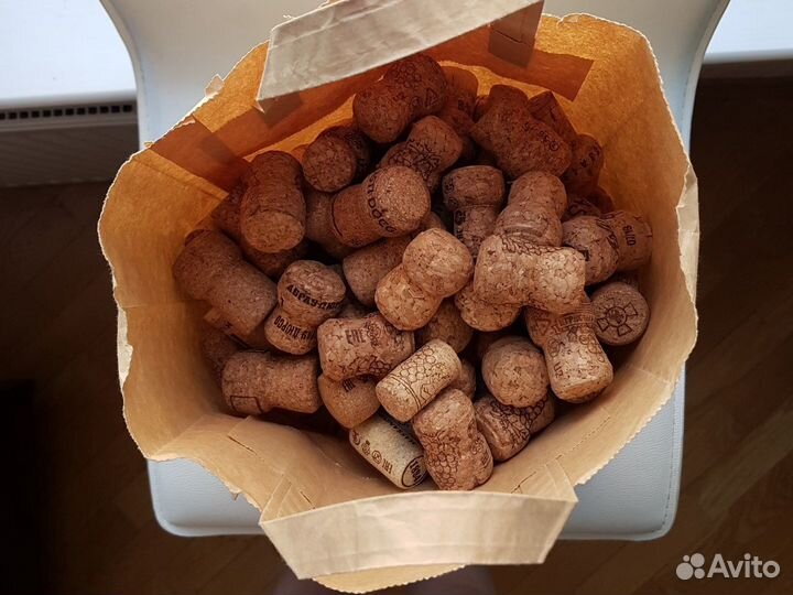 Пробки от вина и шампанского