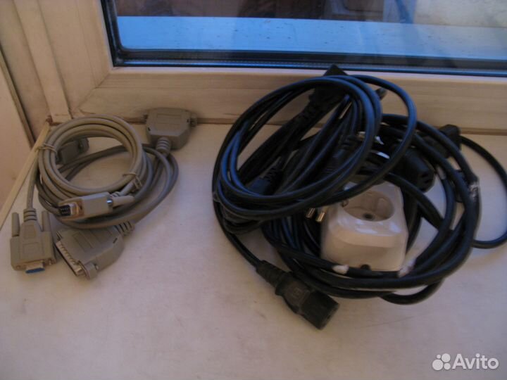 Кабеля COM и 220 вольт для UPS (бесперебойника)