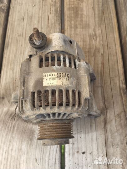 Продам генератор волга двигатель крайслер