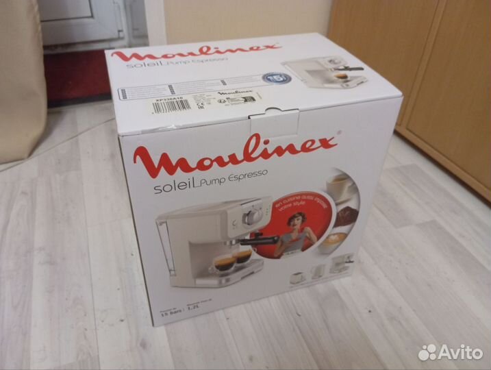 Кофеварка рожковая Moulinex XP330A10, новая