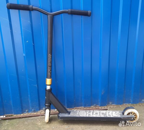 Трюковой самокат