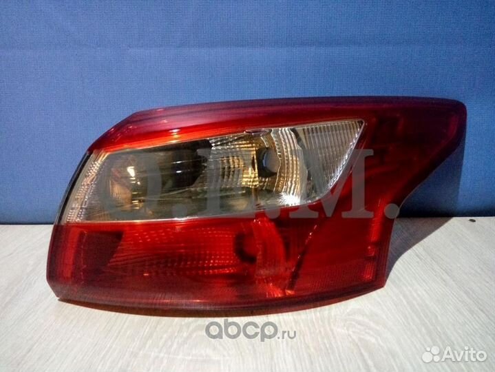 Задний фонарь форд фокус 3 седан