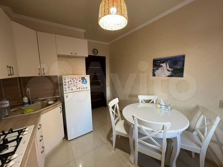 2-к. квартира, 53 м², 2/5 эт.