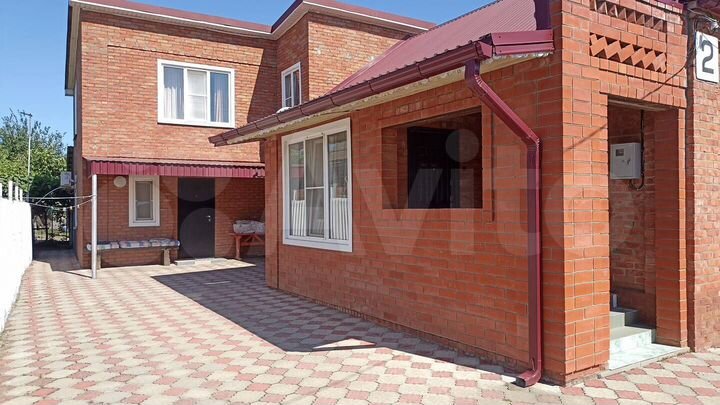 Дом 172 м² на участке 13 сот.