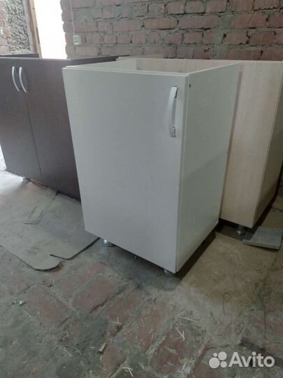 Кухонные тумбы