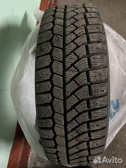 Viatti Brina Nordico V-522 185/65 R15 88T