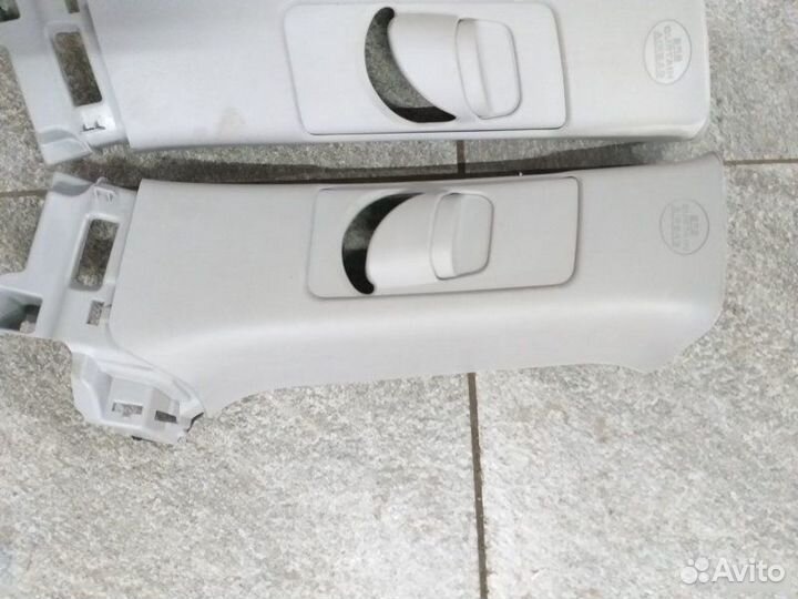 Накладка стойки Toyota Land Cruiser Prado 150