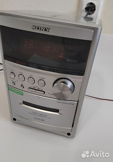 Музыкальный центр Sony