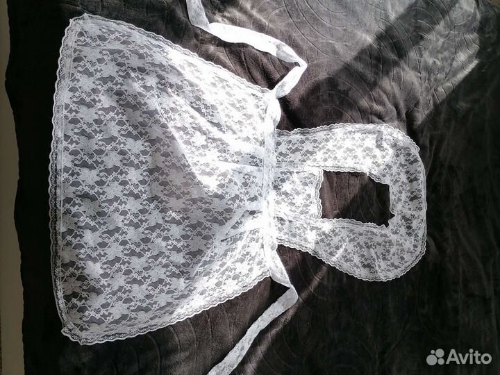 Белый школьный фартук