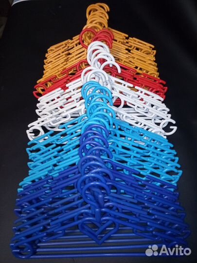 Вешалки плечики детские Б/У