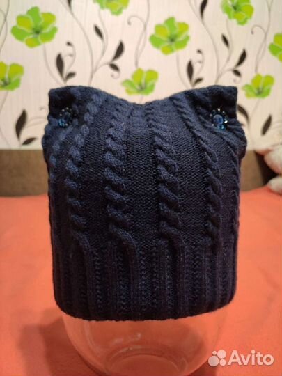 Женская шапка