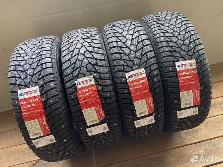 GT Radial Champiro IcePro 3 SUV 235/65 R18 106T