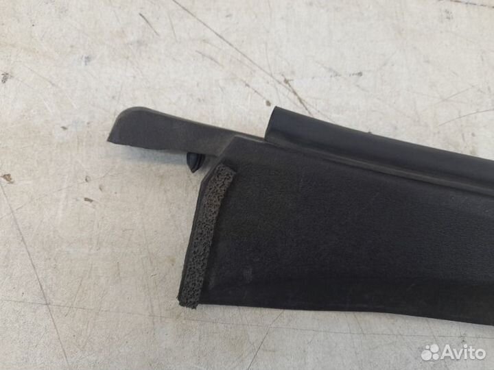 Пыльник крыла передний левый Toyota Camry V50 V55