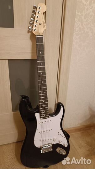 Электро гитара fender squier с комбиком