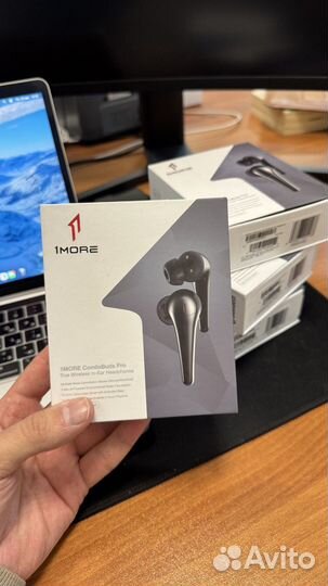 Наушники 1more ComfoBuds Pro True Wireless in-ear