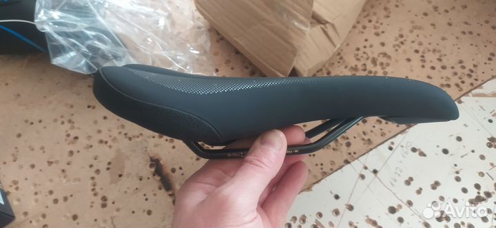 Седло для велосипеда новое