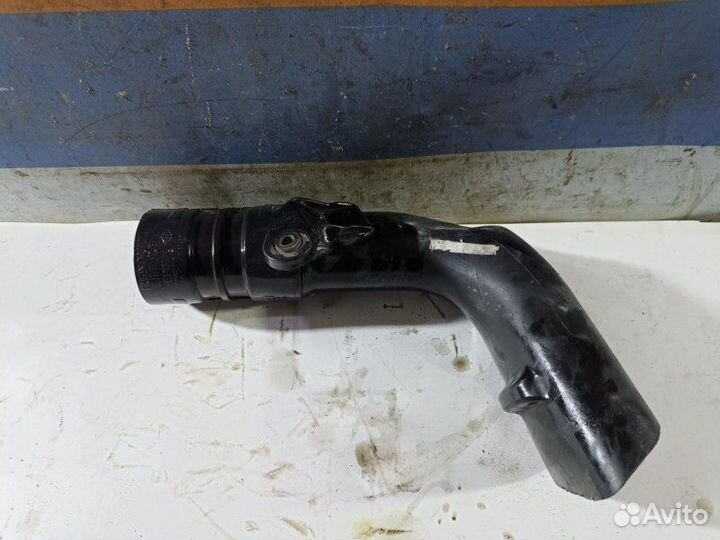 Воздухозаборник Renault Fluence 2010 - 2017