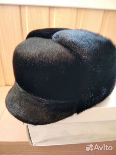 Меховая мужская кепка