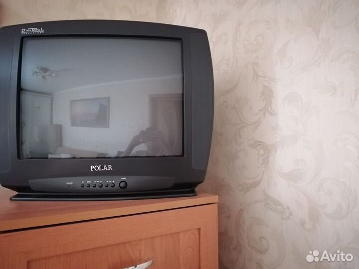Телевизор polar