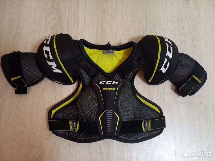 Нагрудник хоккейный ccm 3092