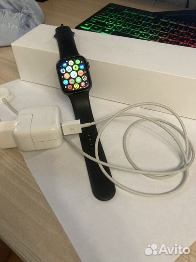 Часы apple watch 5 44 mm