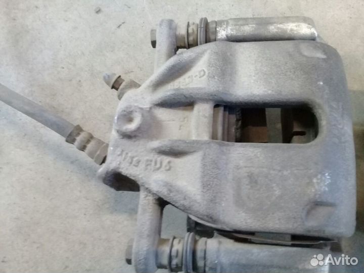 Суппорт передний Nissan Almera G 15