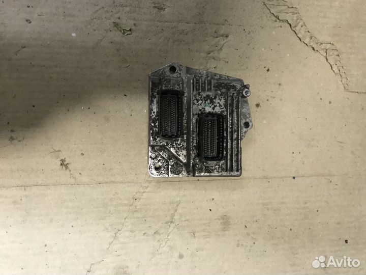Блок управления двигателем на опель астра Н