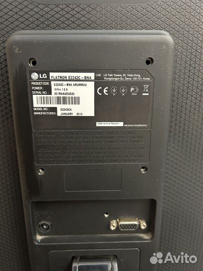 Монитор LG flatron E2242c