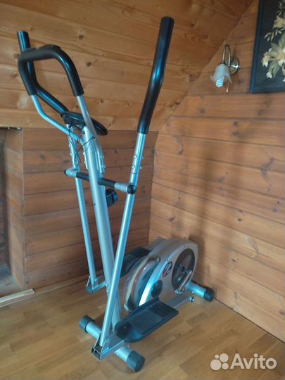Эллиптический тренажер