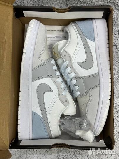 Кроссовки Nike air jordan 1 женские