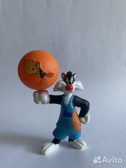 Игрушки космический джем