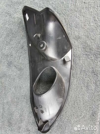 Bmw k1600gtl,gt накладка воздухозаборника левая