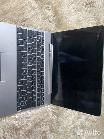 Нетбук asus