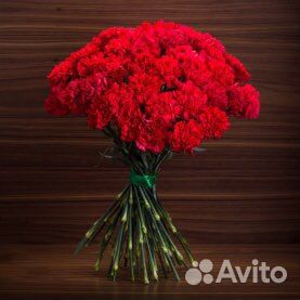 Букеты из гвоздик