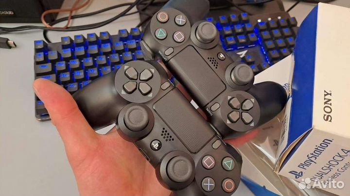 Оригиналные геймпады Dual shock v2 новые