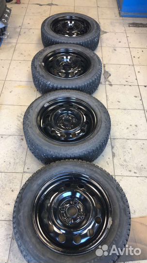 Bridgestone Blizzak Spike-01 185/65 R15