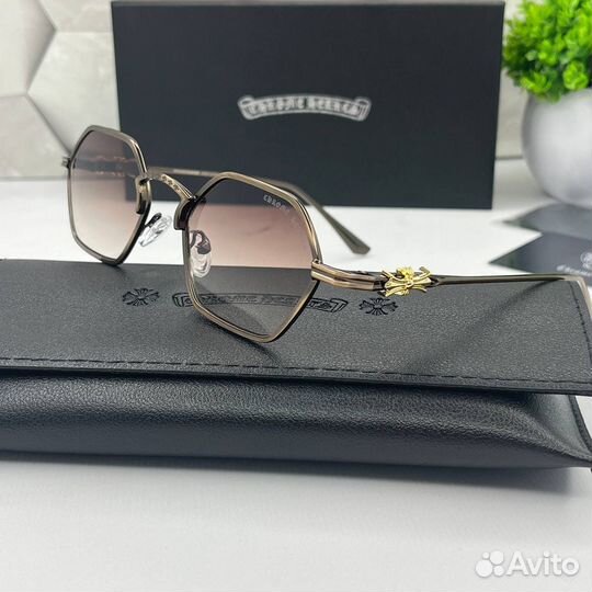 Солнцезащитные очки chrome hearts