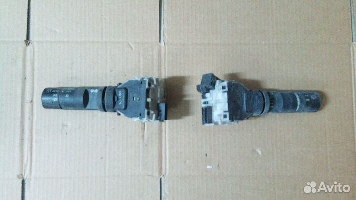 Подрулевой переключатель Nissan Infiniti