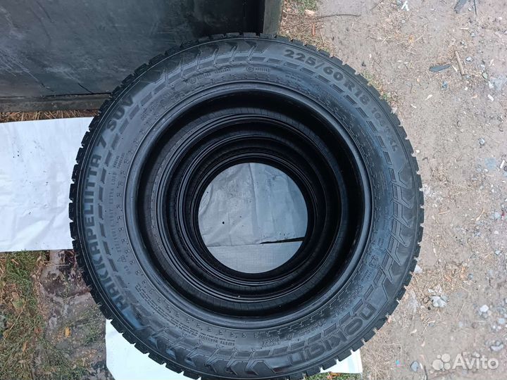 Nokian Tyres Hakkapeliitta 7 SUV 225/60 R18 104T
