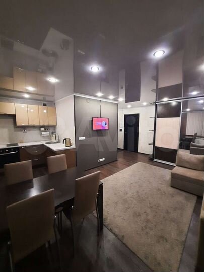 2-к. квартира, 61 м², 5/5 эт.