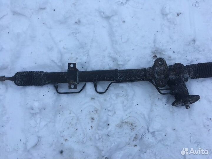 Рейка рулевая Kia Magentis 1