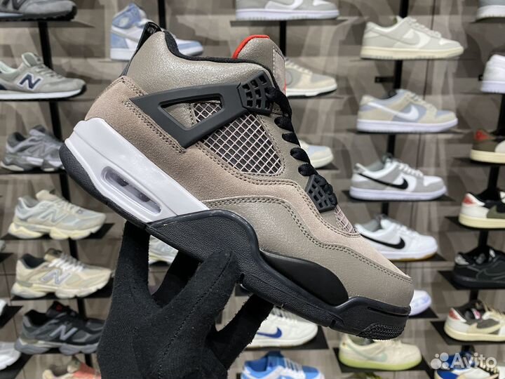 Кроссовки Nike Air Jordan 4 Retro 