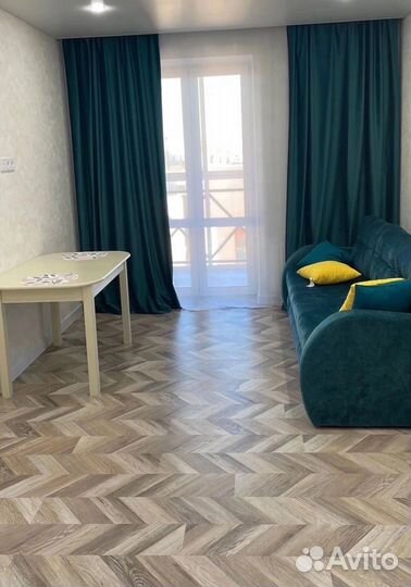 Шторы бархат. Новые. 4 метра