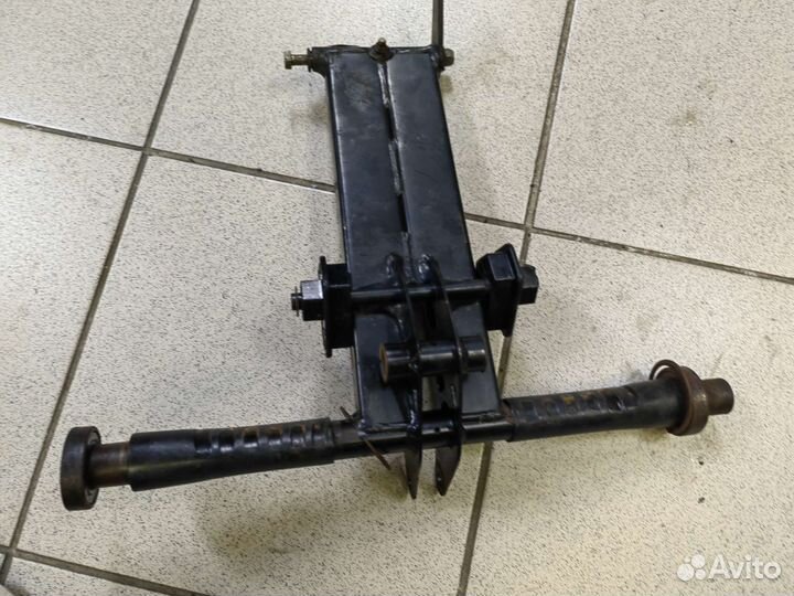 Маятник задний BRP ski-doo Summit