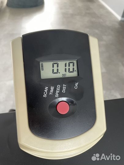 Силовой тренажер / беговая дорожка