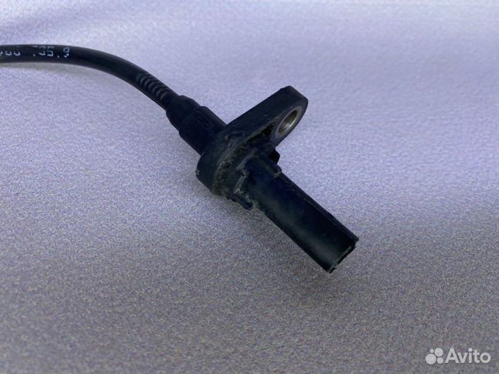 Датчик ABS передний Bmw 5 E60