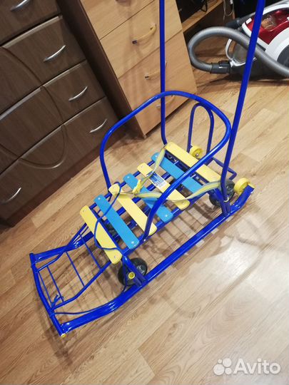 Детские санки с колесами