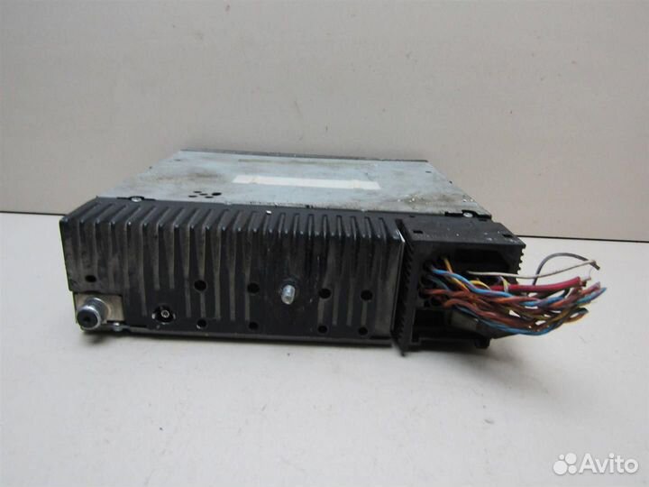 Усилитель акустической системы BMW 5-серия E39 19
