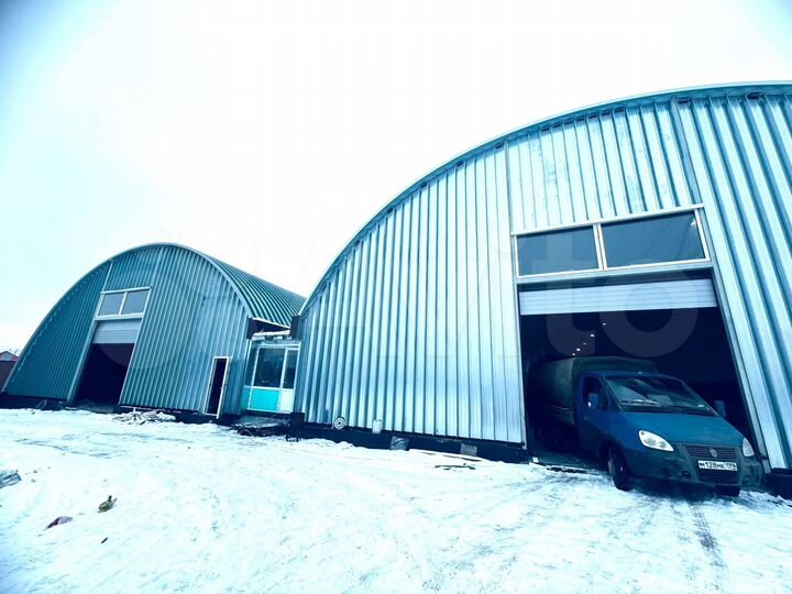 Склад, 1025 м²