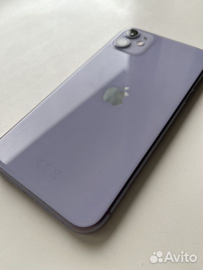 iPhone 11, 64 ГБ